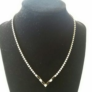 Rhinestone necklace with onyx